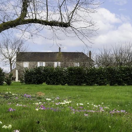 몽티니 라 레슬레 Chambre D'Hotes Le Val Du Chapelain B&B 외부 사진