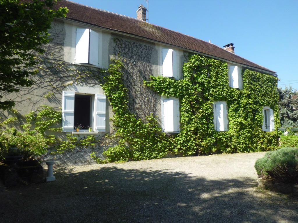 몽티니 라 레슬레 Chambre D'Hotes Le Val Du Chapelain B&B 외부 사진