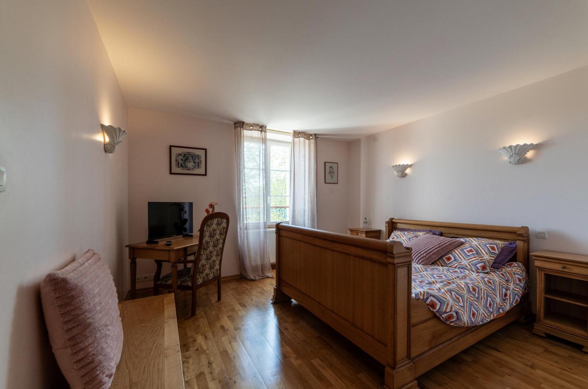 몽티니 라 레슬레 Chambre D'Hotes Le Val Du Chapelain B&B 객실 사진