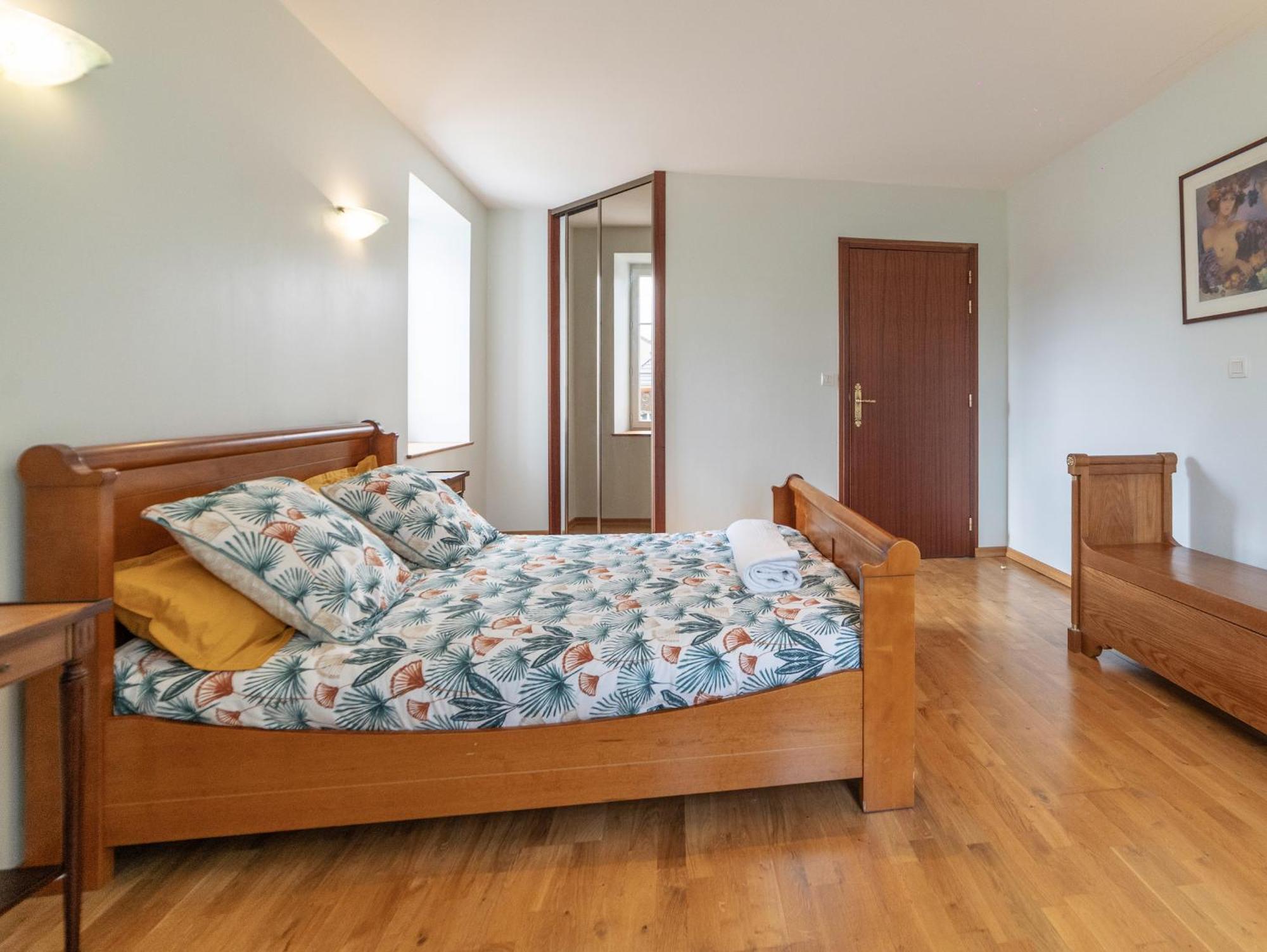 몽티니 라 레슬레 Chambre D'Hotes Le Val Du Chapelain B&B 외부 사진